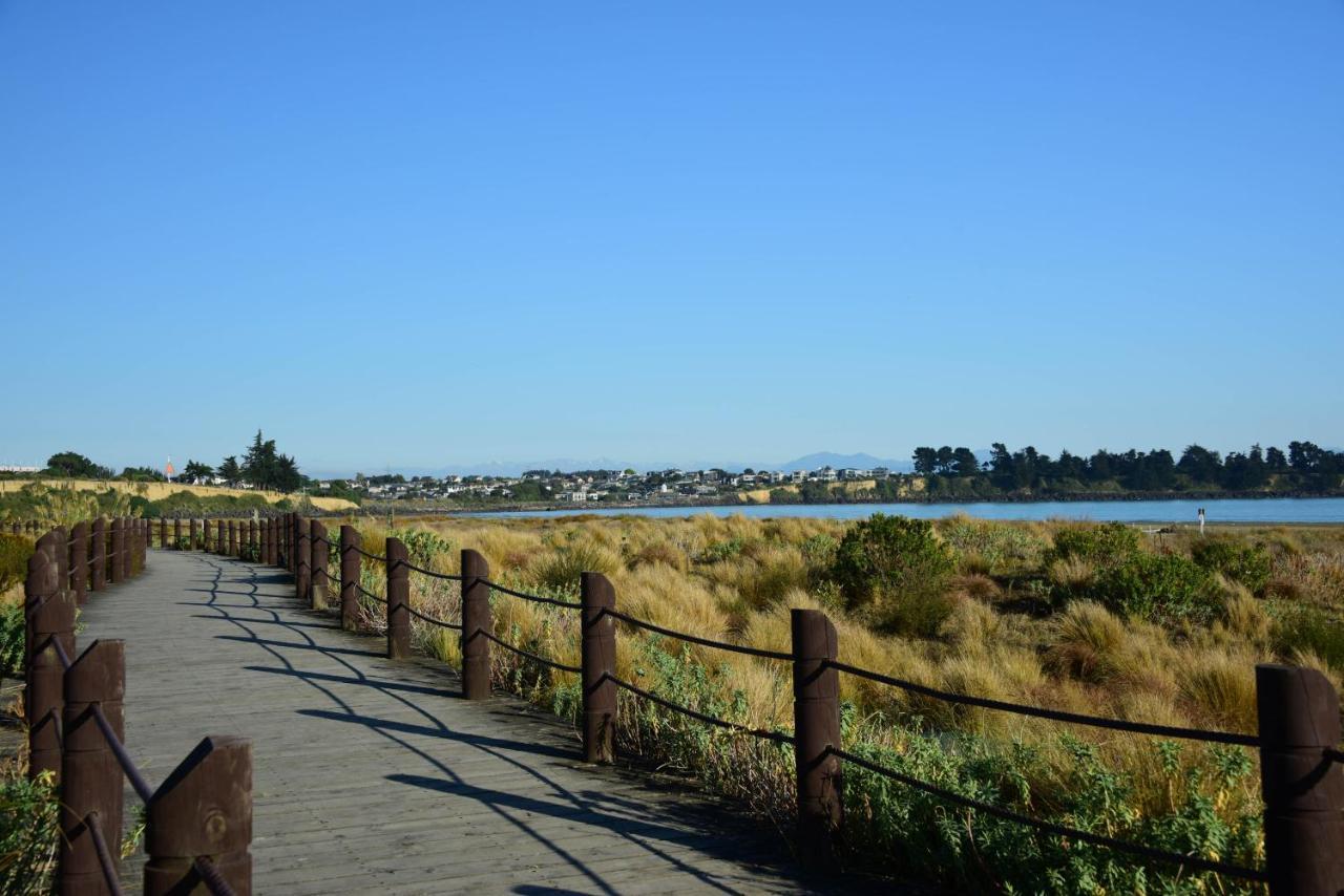 Bed and Breakfast The Sanctuary Beach Side And Spa Timaru Exterior foto