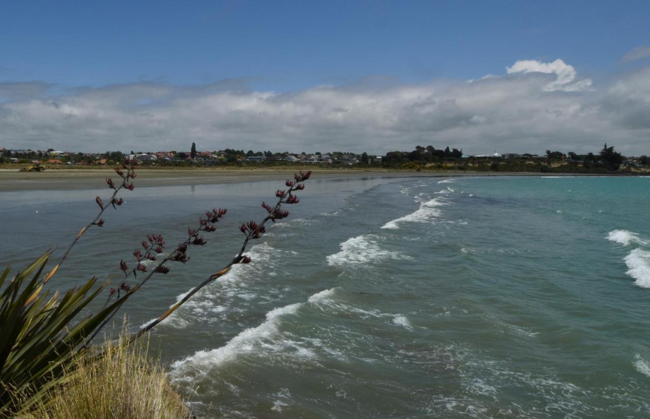 Bed and Breakfast The Sanctuary Beach Side And Spa Timaru Exterior foto