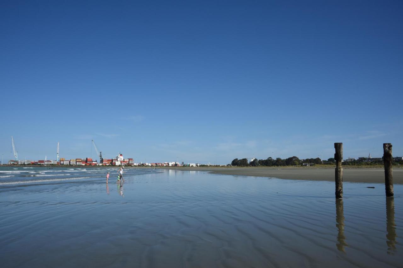 Bed and Breakfast The Sanctuary Beach Side And Spa Timaru Exterior foto