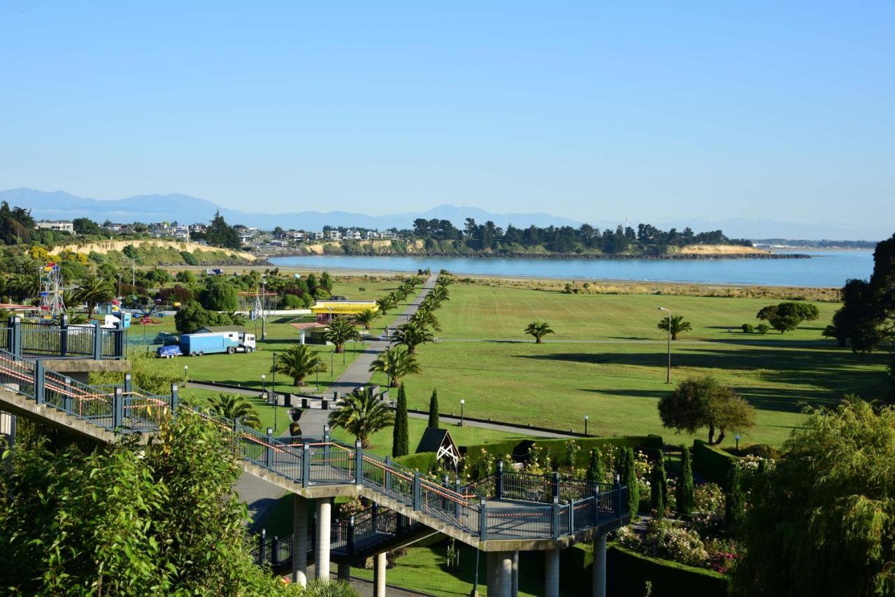 Bed and Breakfast The Sanctuary Beach Side And Spa Timaru Exterior foto